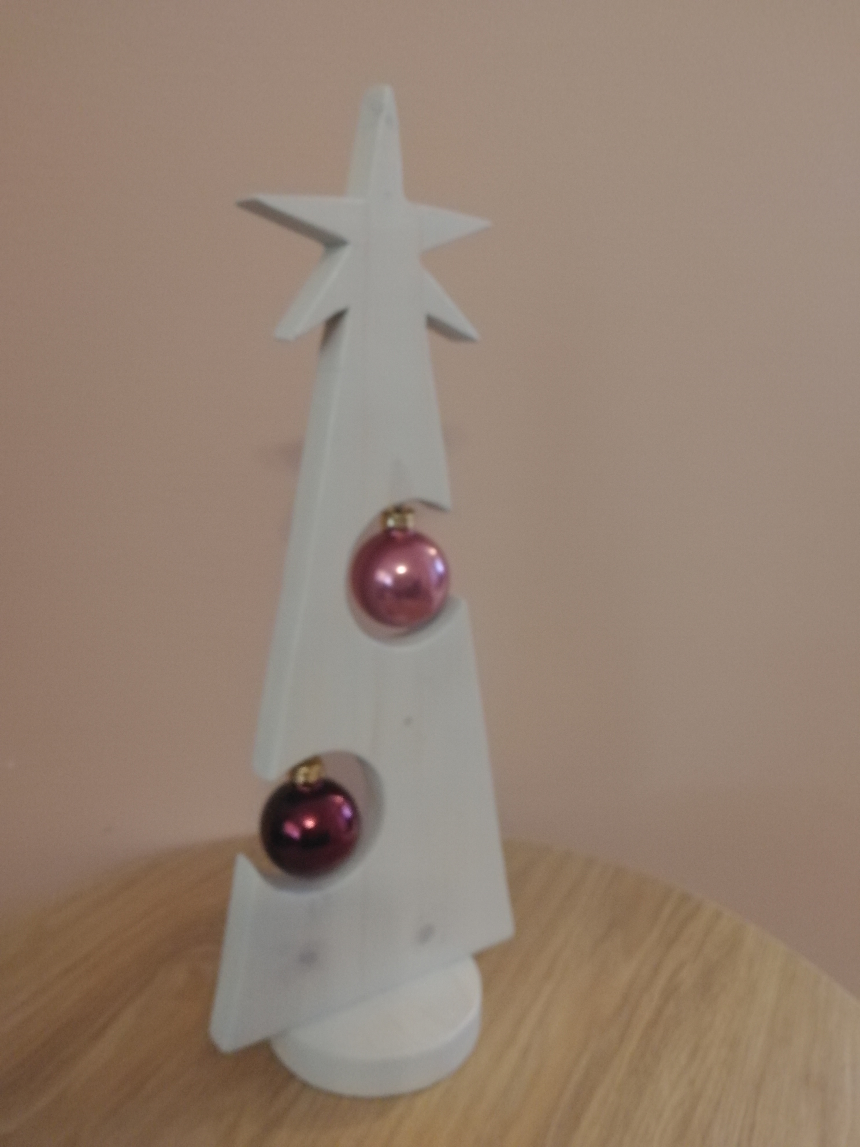 Két gömbös üstökös szürke